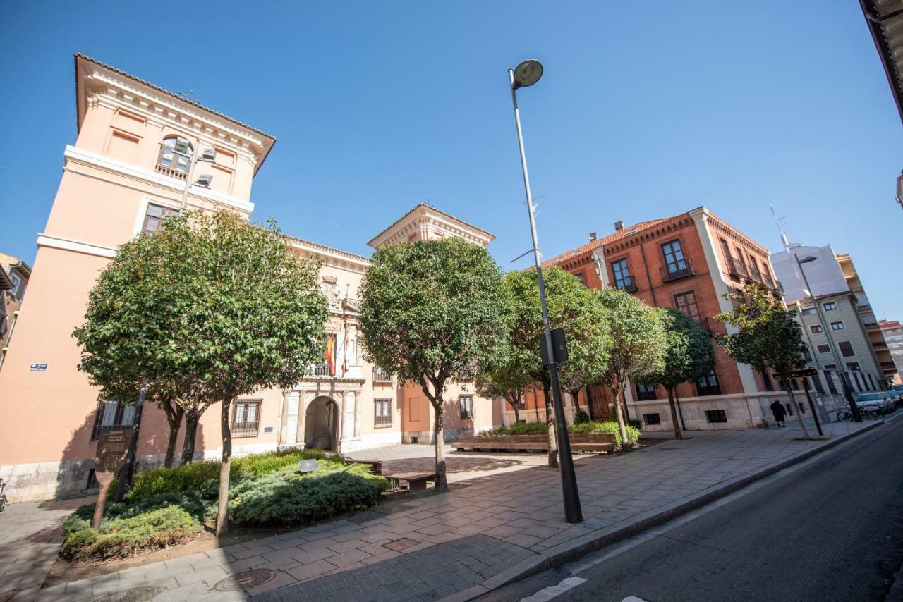 Espacios Blanco Plaza Del Viejo Coso Leilighet Valladolid Eksteriør bilde